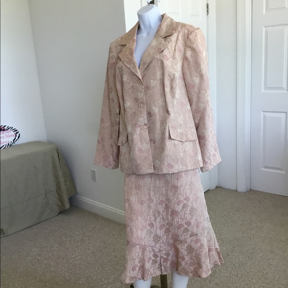 2pcs skirt set  slightly worn fully lined